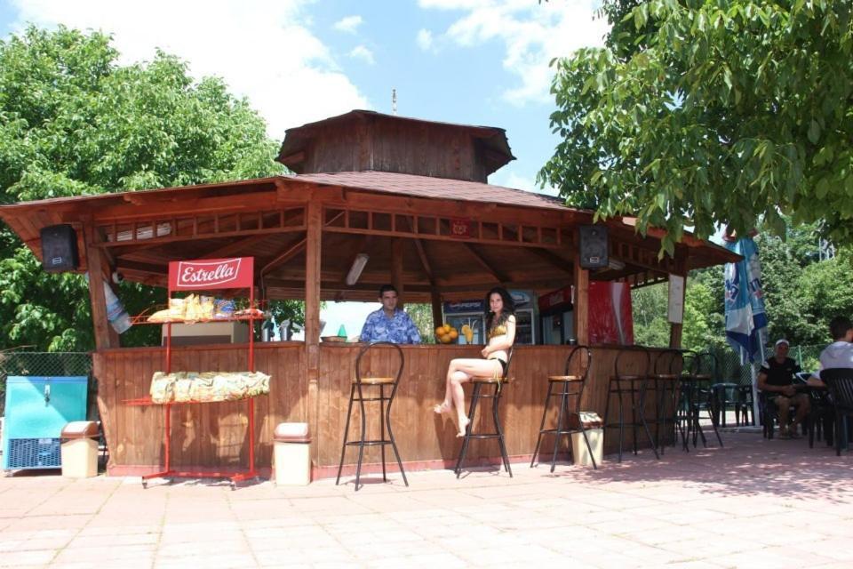德里亚诺沃帕克酒店 外观 照片